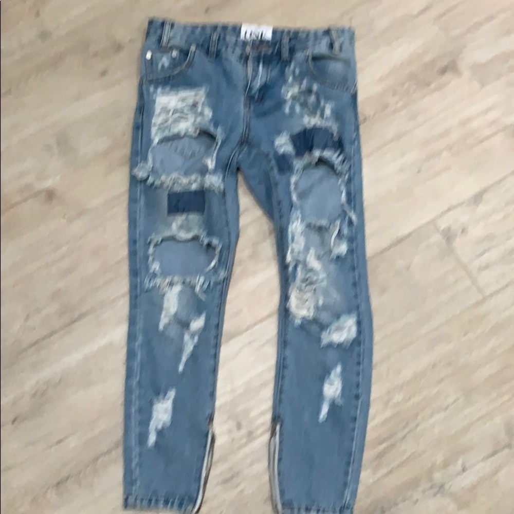 One teaspoon distressed denim jeans with zippers